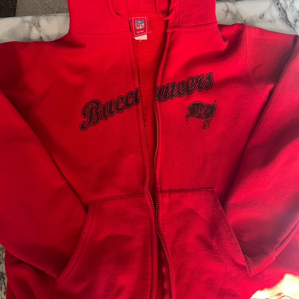 NFL Women’s TAMPA Bay Buccaneers Red Zip-Up Hoodie Size XL